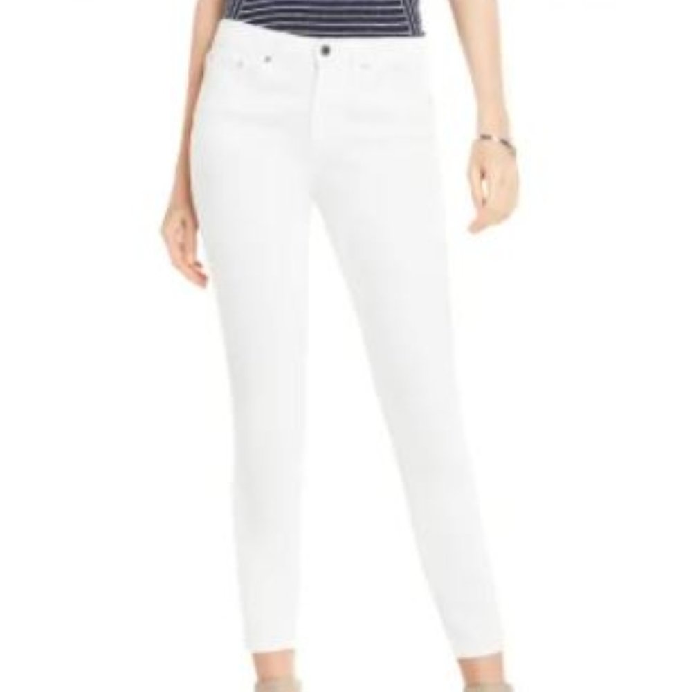Vince Camuto Ultra White Skinny Jeans